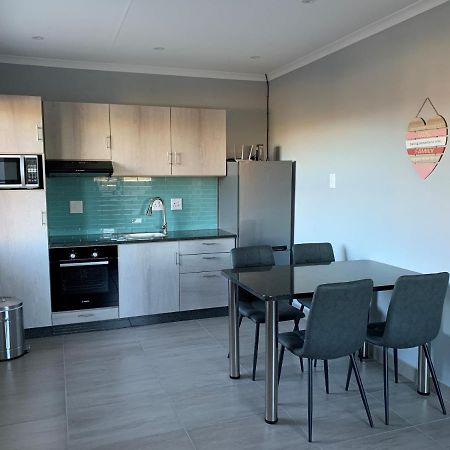 Elephant House, 2 Bedroom House, Next To Pilanesberg And Sun City Mogwase Luaran gambar