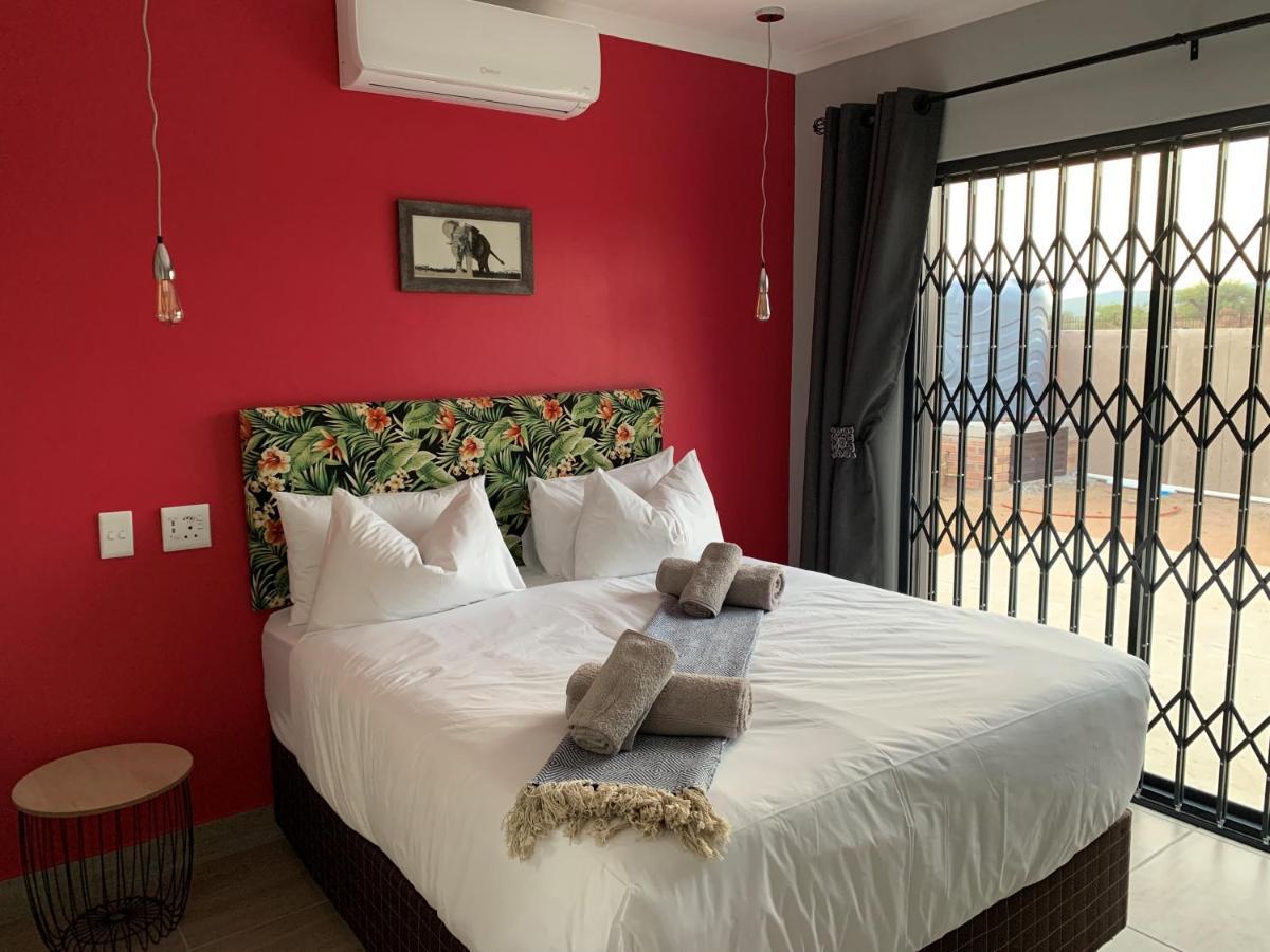 Elephant House, 2 Bedroom House, Next To Pilanesberg And Sun City Mogwase Luaran gambar
